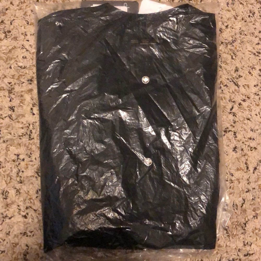 NWT. Cherokee LUXE scrub jacket